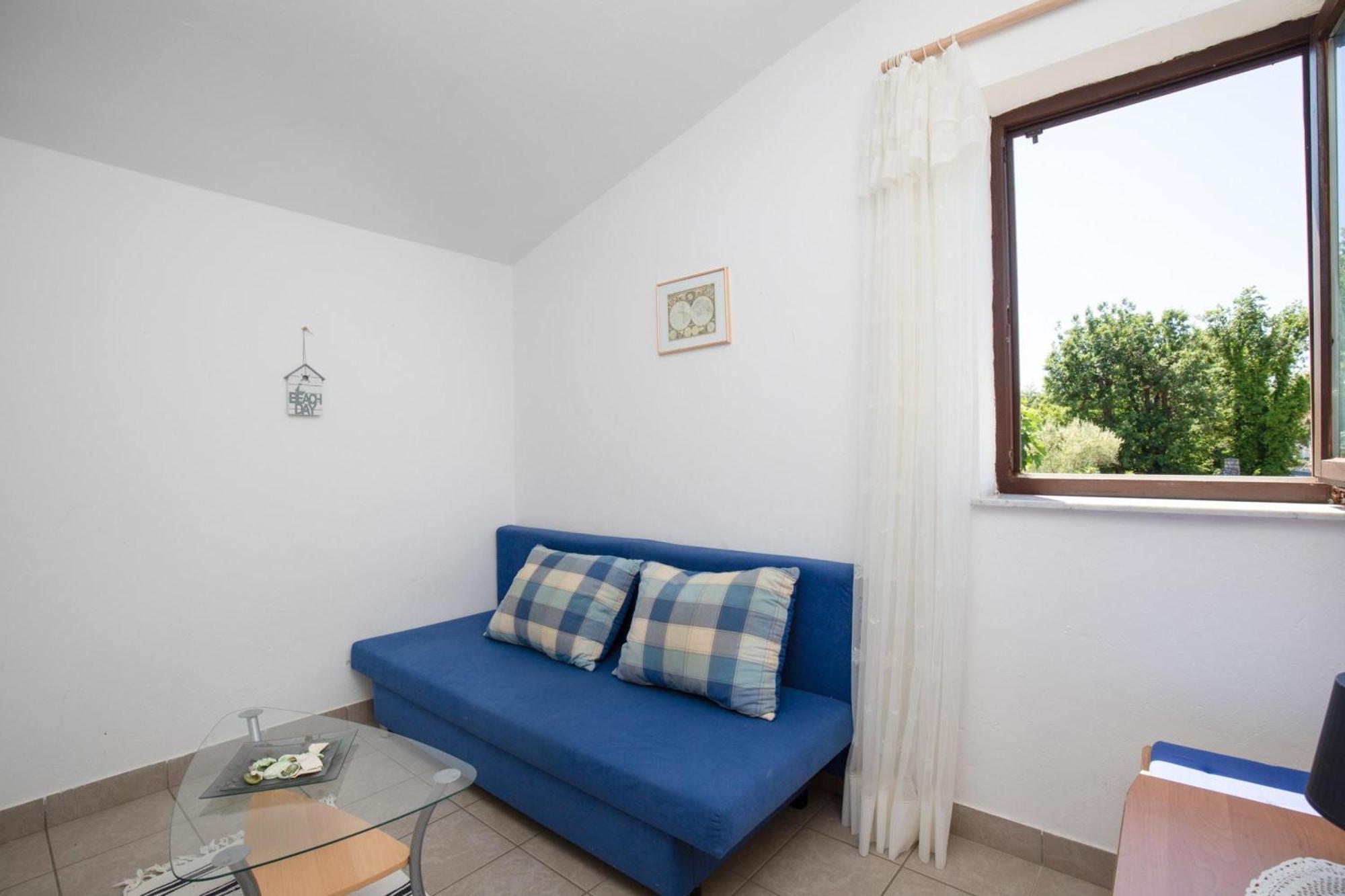 Apartments Brankica Island - Happy Rentals Вантачичи Экстерьер фото