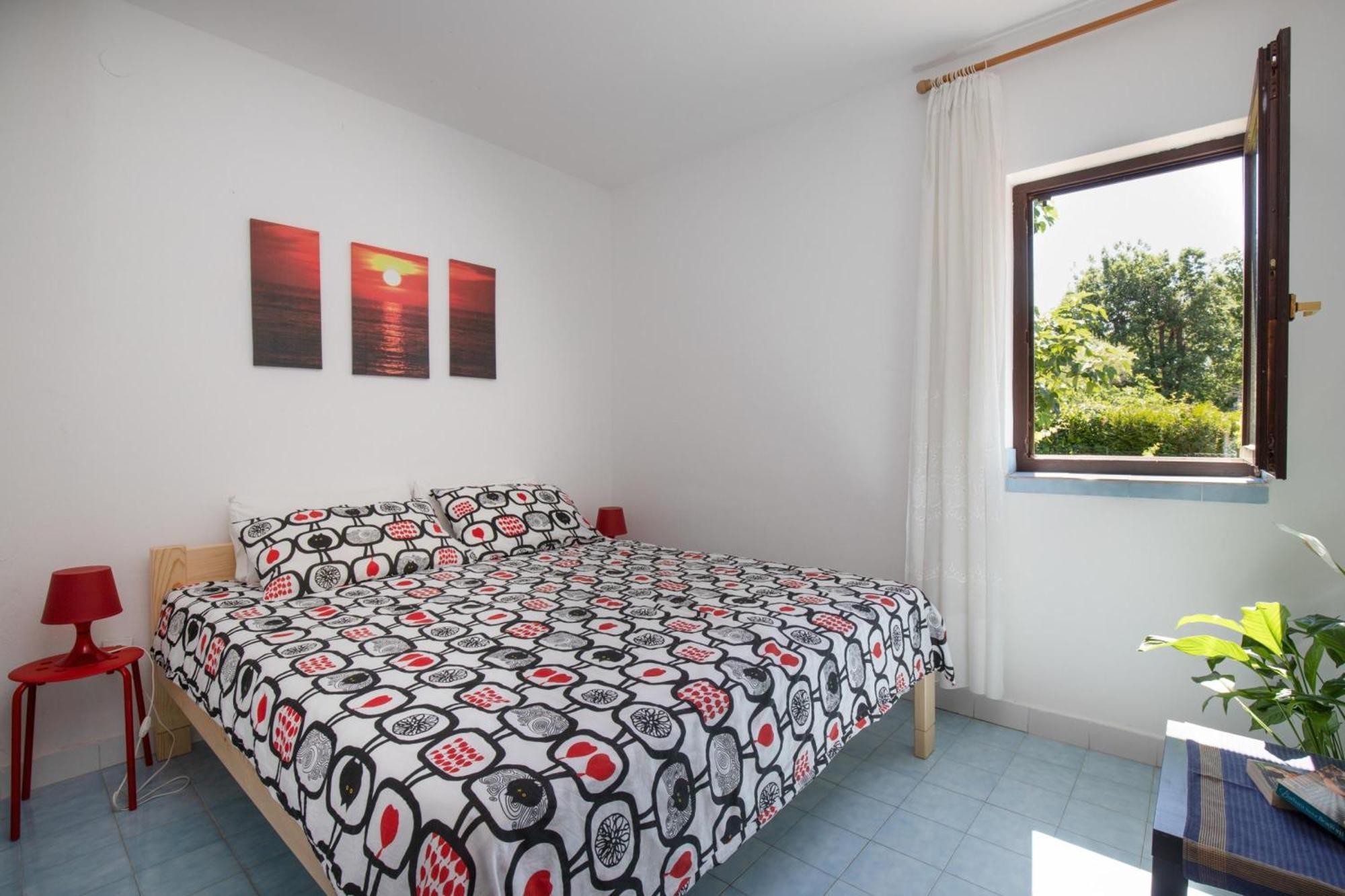 Apartments Brankica Island - Happy Rentals Вантачичи Экстерьер фото