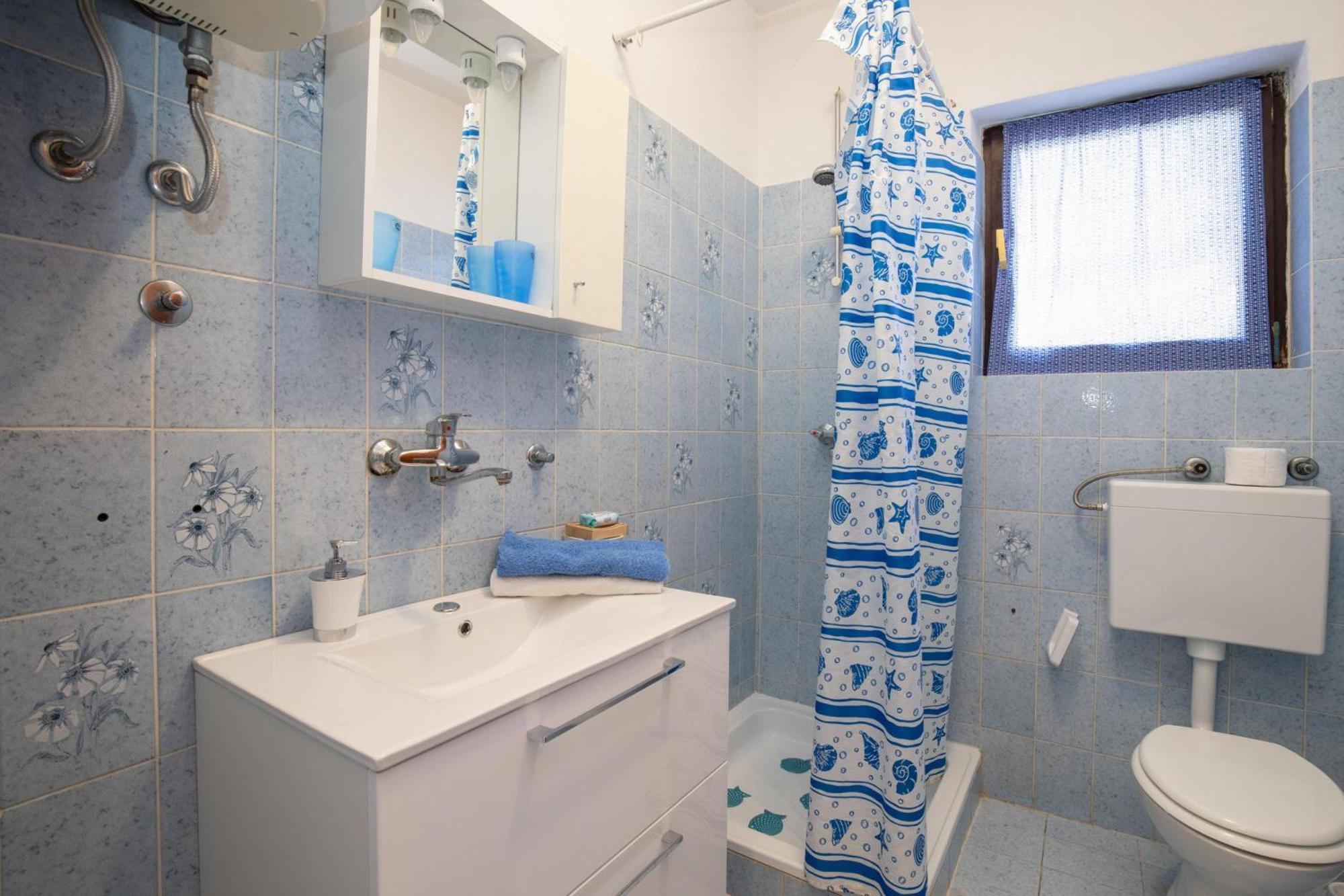 Apartments Brankica Island - Happy Rentals Вантачичи Экстерьер фото